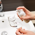 Płyn w formie pianki do czyszczenia okularów z filtrem przed promieniowaniem UVA i UVB - 100 ml
