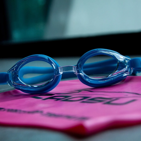 Okulary do pływania dla początkujących z soczewkami plano