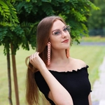 Łańcuszek do okularów akrylowy, łososiowy